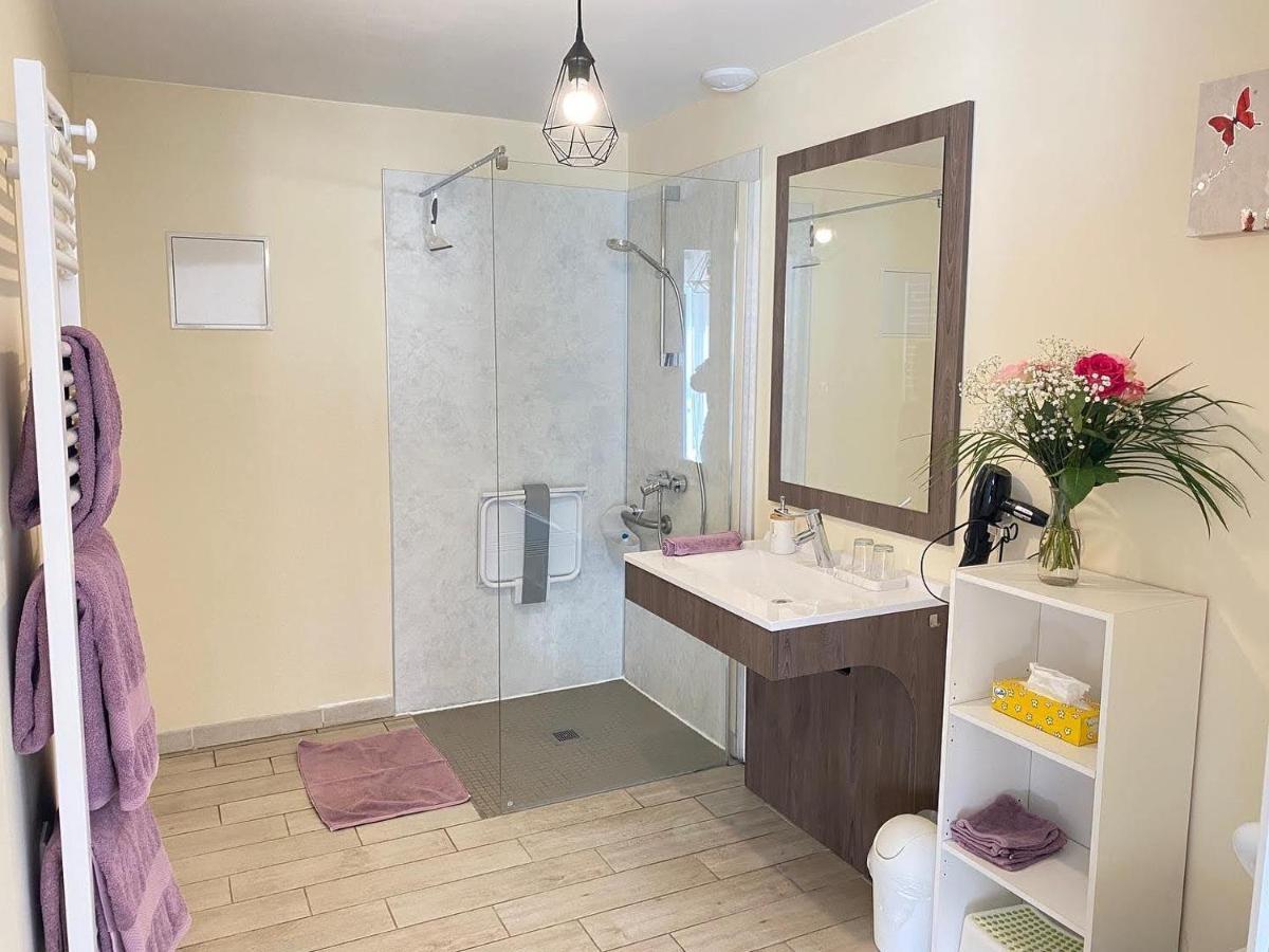 Les Mariniers Chambres D'Hotes -Guest House - Bain Nordique En Option Mareuil-sur-Cher Esterno foto