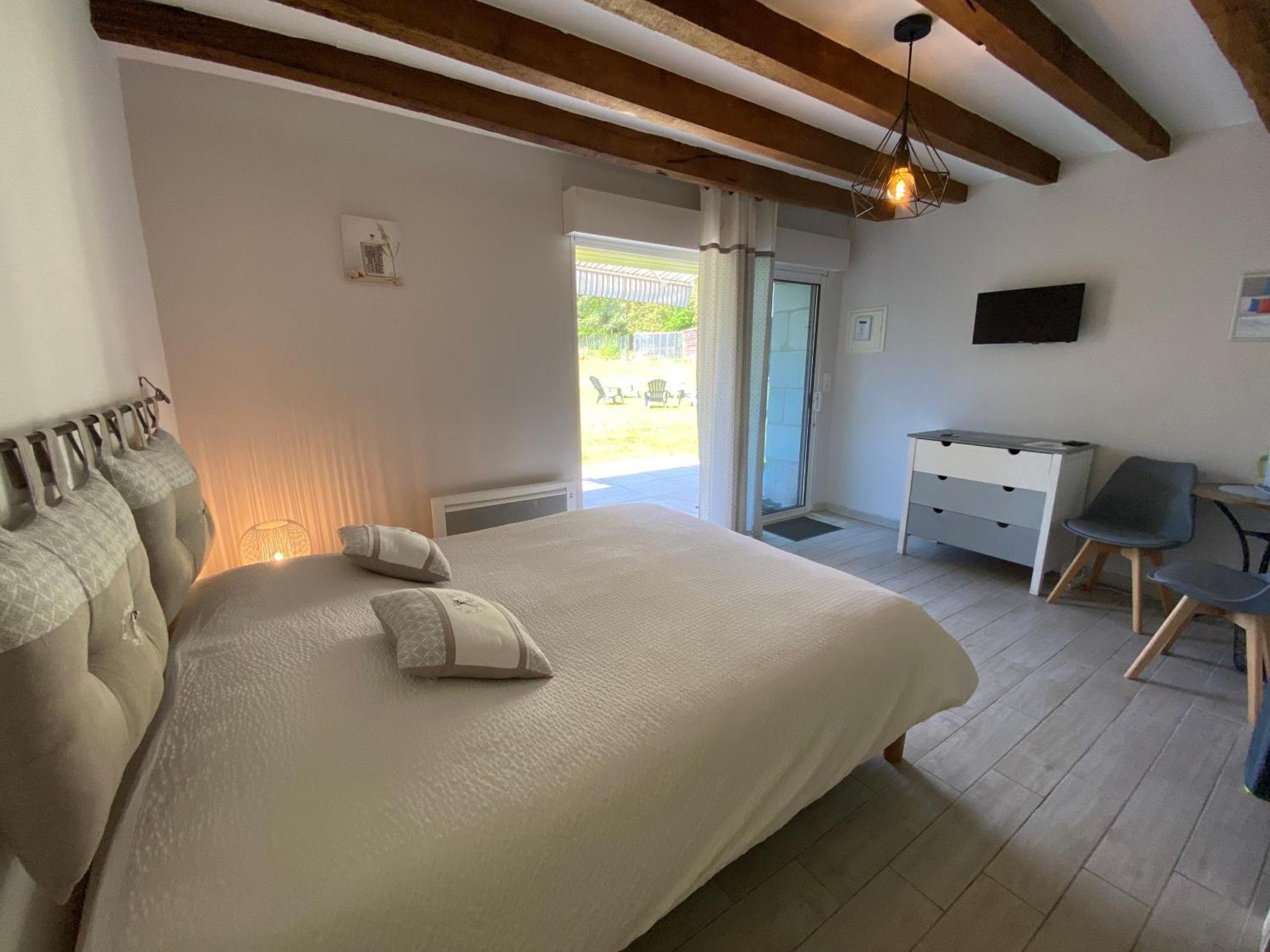 Les Mariniers Chambres D'Hotes -Guest House - Bain Nordique En Option Mareuil-sur-Cher Esterno foto