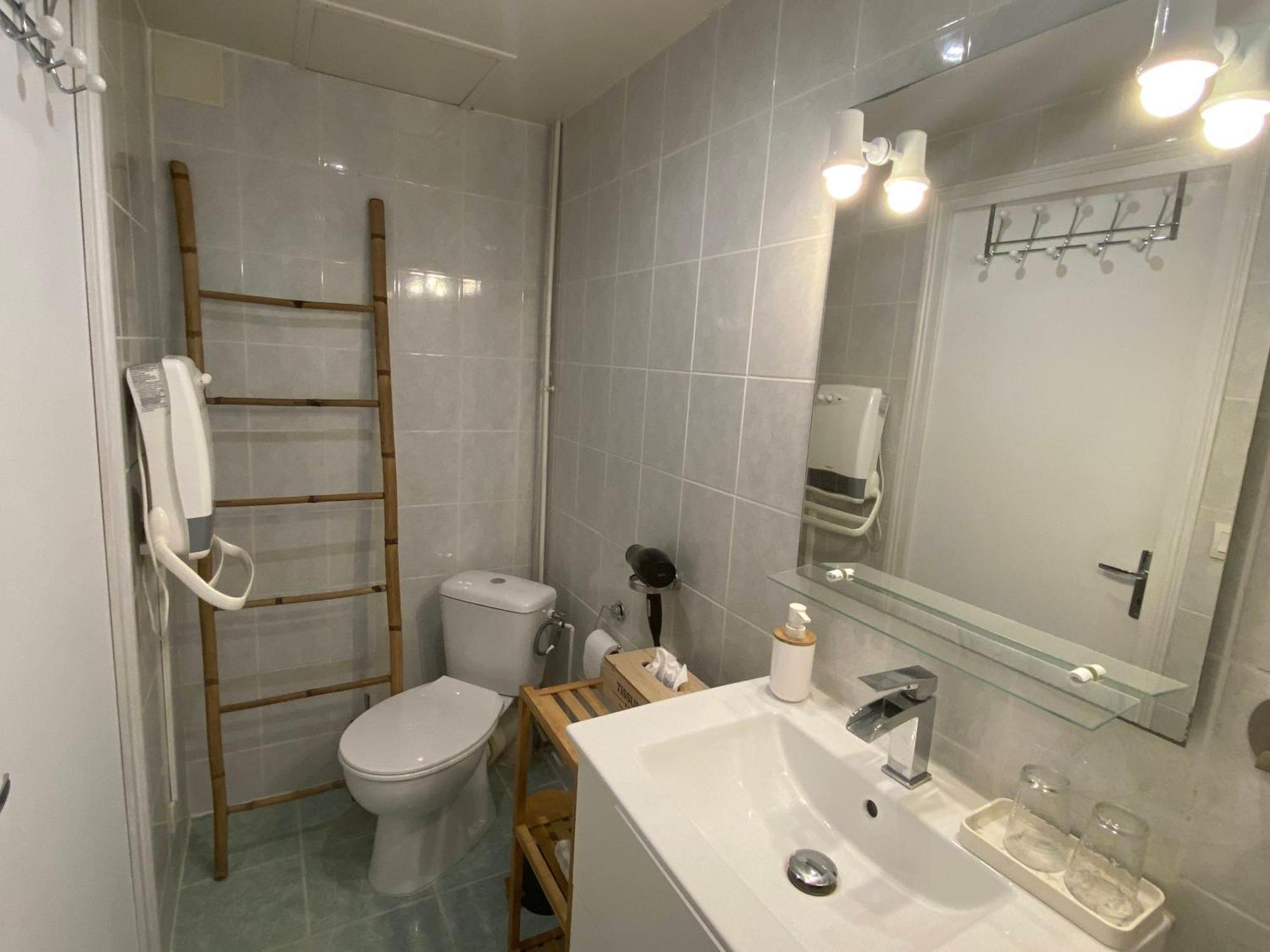 Les Mariniers Chambres D'Hotes -Guest House - Bain Nordique En Option Mareuil-sur-Cher Esterno foto