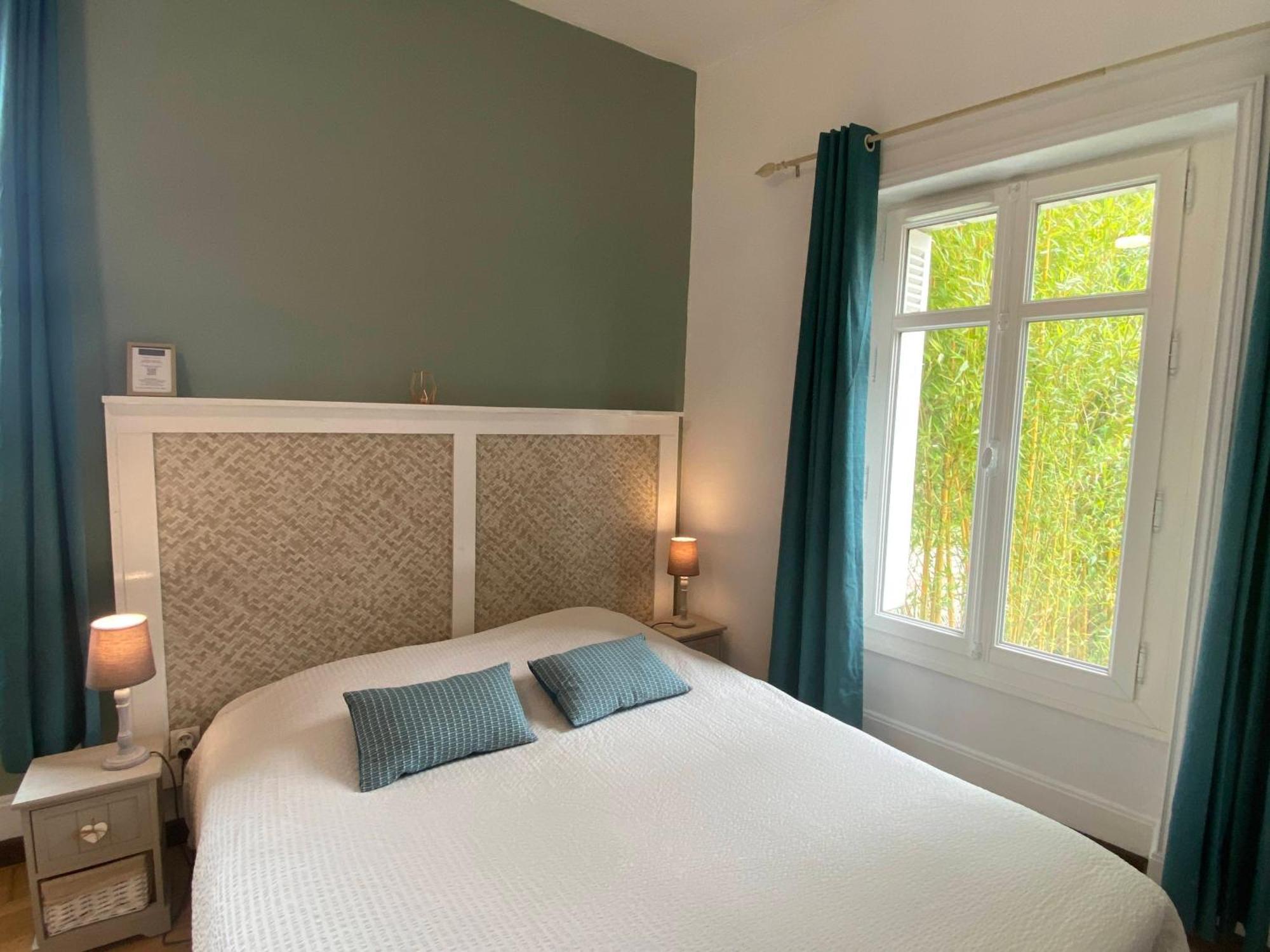 Les Mariniers Chambres D'Hotes -Guest House - Bain Nordique En Option Mareuil-sur-Cher Esterno foto